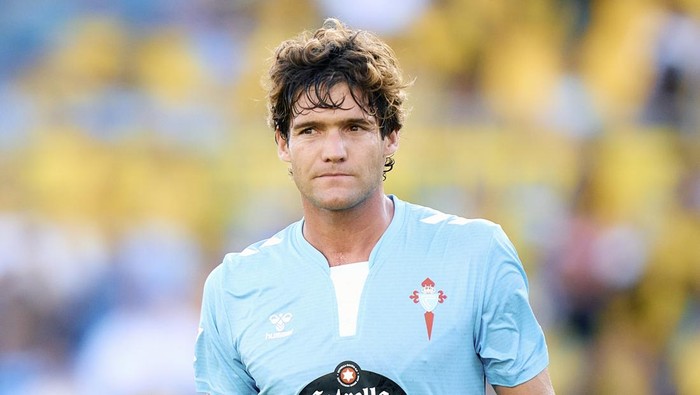 LAS PALMAS DE GRAN CANARIA - SPA, SPAIN - OCTOBER 05: Marcos Alonso of RC Celta de Vigo looks on during the Spanish league, La Liga EA Sports, football match played between UD Las Palmas and RC Celta de Vigo at Estadio Gran Canaria on October 5, 2024, in Las Palmas de Gran Canaria, Spain. (Photo By Europa Press via Getty Images)