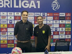 Paul Munster Beber Strategi Kemenangan Atas Persija