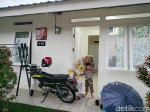 Intip Jeroan Rumah Korban Gempa Cianjur di Hutap Tahap III Intip Jeroan Rumah Korban Gempa Cianjur di Hutap Tahap III