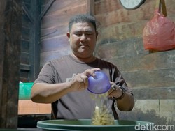 Kerupuk Atom Si Bolang Kini Melek Digital