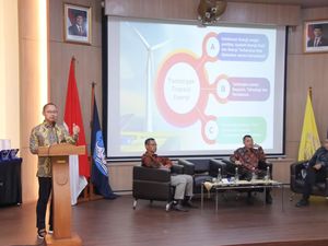 UIMine Grand Summit, Eddy Soeparno Tegaskan Pentingnya Transisi Energi