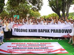 Wamenaker Ajak Karyawan Indofarma Perjuangkan Hak, Asal Tidak Merusak