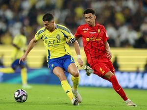 Gol Ronaldo Gagal Selamatkan Al Nassr dari Kekalahan Saat Jumpa Al Qadsia Gol Ronaldo Gagal Selamatkan Al Nassr dari Kekalahan Saat Jumpa Al Qadsia