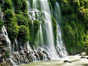 Daya Tarik Wisata Air Terjun Curup Maung di Lahat
