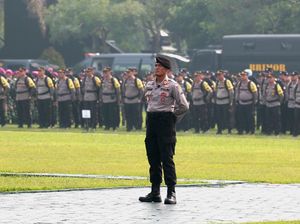 Personel Pengamanan Mulai Digeser Amankan Pilkada Serentak Jatim 2024 Personel Pengamanan Mulai Digeser Amankan Pilkada Serentak Jatim 2024