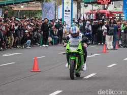 Subandi Unjuk Gigi di Sidoarjo Race Festival, Dukung Anak Muda Balapan Aman
