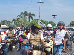 Aep Syaepuloh Tampil Nyentrik di Kampanye Akbar dengan RX King