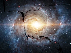 Ilmuwan Temukan Retakan di Alam Semesta