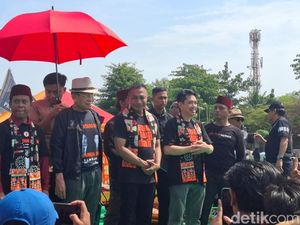 Video Dharma-Kun Tiba di Lapangan Tabaci Jakbar, Gelar Kampanye Akbar Video Dharma-Kun Tiba di Lapangan Tabaci Jakbar, Gelar Kampanye Akbar