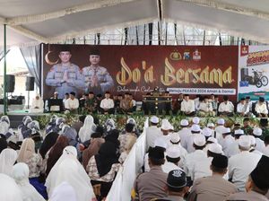 Ribuan Warga Hadiri Doa Bersama Pilkada Aman Damai di Polres Trenggalek Ribuan Warga Hadiri Doa Bersama Pilkada Aman Damai di Polres Trenggalek