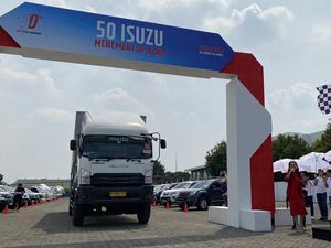 Rayakan Tahun Emas, Isuzu Konvoi Bareng Konsumen Rayakan Tahun Emas, Isuzu Konvoi Bareng Konsumen