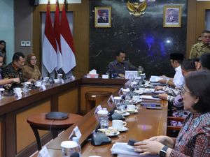 Rapat dengan Mensesneg, MenPAN-RB Paparkan Progres Penataan KMP-SAKP