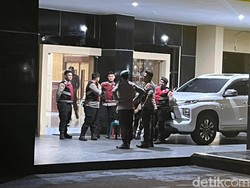 Kala KPK Malam-malam OTT-Periksa 7 Pejabat hingga Cagub Bengkulu