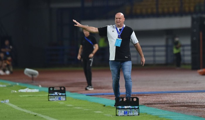 Pelatih Persib Bojan Hodak.