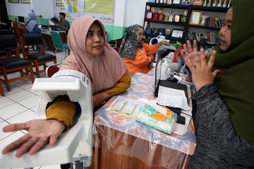 Pemeriksaan Kesehatan Haji: Persiapan Sehat Menuju Tanah Suci Pemeriksaan Kesehatan Haji: Persiapan Sehat Menuju Tanah Suci