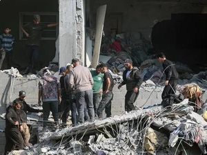 Serangan Israel di Jalur Gaza Tewaskan Lebih dari 1.000 Dokter dan Perawat Serangan Israel di Jalur Gaza Tewaskan Lebih dari 1.000 Dokter dan Perawat