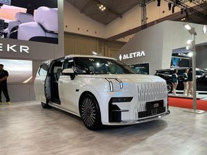 Alasan Zeekr Berani Jual Mobil Listrik Harga Rp 2,7 Miliar di Indonesia Alasan Zeekr Berani Jual Mobil Listrik Harga Rp 2,7 Miliar di Indonesia