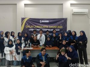 Keseruan Mahasiswa UINSA Belajar dan Praktik di Diklat Jurnalistik Keseruan Mahasiswa UINSA Belajar dan Praktik di Diklat Jurnalistik