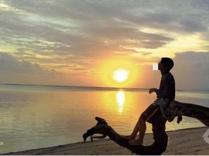 Pesona Pantai Cijeruk, Private Beach di Garut Selatan Pesona Pantai Cijeruk, Private Beach di Garut Selatan