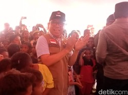 Menko PMK Pastikan Huntara untuk Pengungsi Lewotobi Rampung Sebelum Tahun Baru