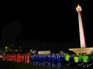 Masa Tenang Pilkada Jakarta, Spanduk di JPO-Pembatas Jalan Dicopot Masa Tenang Pilkada Jakarta, Spanduk di JPO-Pembatas Jalan Dicopot