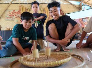 Asyiknya Menjajal Berbagai Permainan Tradisional