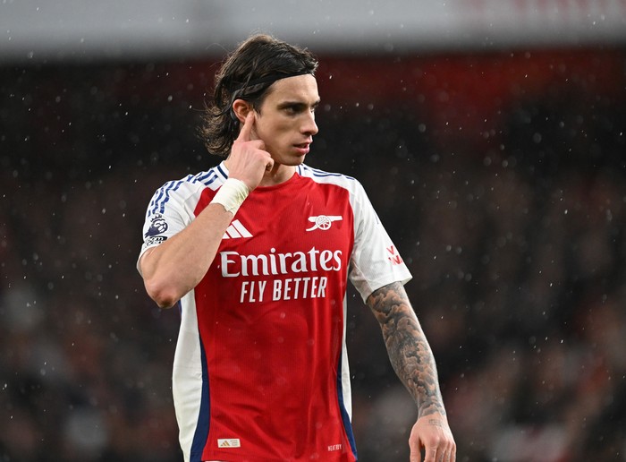 LONDON, ENGLAND - NOVEMBER 23: Riccardo Calafiori of Arsenal during the Premier League match between Arsenal FC and Nottingham Forest FC at Emirates Stadium on November 23, 2024 in London, England. (Photo by Stuart MacFarlane/Arsenal FC via Getty Images)