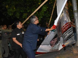 APK di Surabaya Mulai Dicopot Saat Masa Tenang, Target Tuntas Hari Ini