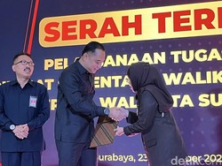 Akhiri Cuti Kampanye, Eri Cahyadi Jabat Wali Kota Surabaya Lagi