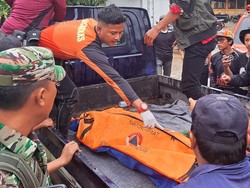 Sarjono Tewas Tenggelam di Danau Ranau Lampung Barat gegara Perahu Bocor
