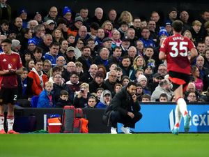 Amorim Akui MU Overthinking dan Bingung