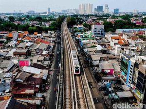 Tarif LRT Jakarta Cuma Rp 1 di Tanggal Segini Tarif LRT Jakarta Cuma Rp 1 di Tanggal Segini
