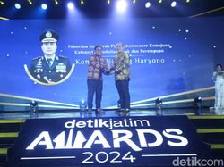 Peduli Perempuan dan Anak Antar Kombes Nanang Haryono Terima Penghargaan