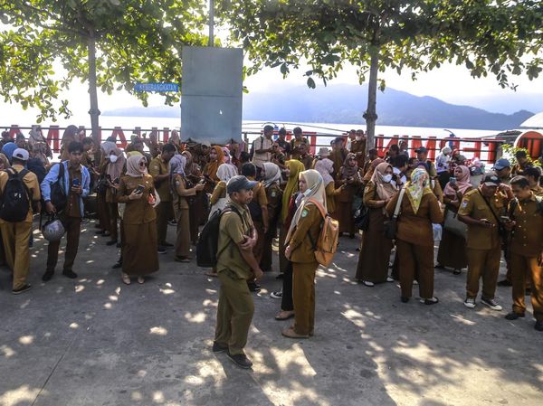 Speedboat Mogok, ASN Pemkot Ternate Terlantar