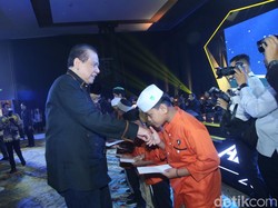 Selawat Nabi Buka Gelaran detikJatim Awards 2024