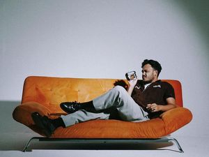 Dimansyah Laitupa Siap Go International dengan Single Baru Dimansyah Laitupa Siap Go International dengan Single Baru
