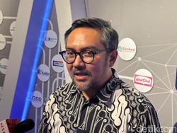 Video Prabu Revolusi soal Mendiang Mertua: Kami Sefrekuensi, Sangat Dekat