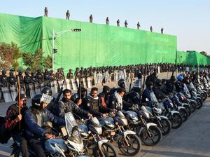 Ibu Kota Pakistan Lockdown gegara Demo Pro Imran Khan