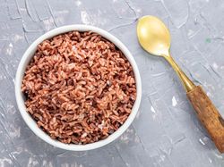 10 Makanan Bikin Tahan Lapar dan Awet Kenyang Saat Puasa