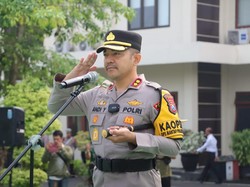 Polres Batu Gelar Pengecekan Pasukan Jelang Coblosan 27 November 2024