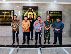 Kapolri Pastikan Pengamanan Pencoblosan Pilkada Serentak Siap, Antisipasi Daerah Rawan