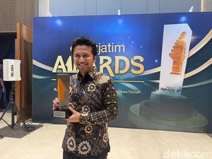 Raih detikJatim Awards Picu Emil Dardak Lebih Gigih Lagi Bina Generasi Muda Raih detikJatim Awards Picu Emil Dardak Lebih Gigih Lagi Bina Generasi Muda