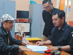 Keliling Bawa Sound di Masa Tenang, Pendukung Kotak Kosong Banyumas Dilaporkan Keliling Bawa Sound di Masa Tenang, Pendukung Kotak Kosong Banyumas Dilaporkan
