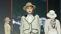 10 Koleksi Brand Fashion Terbaru Zaskia Sungkar Signature di JFW 2025