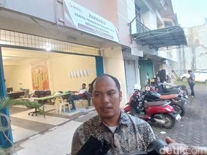 Debat Kedua Pilwalkot Batam Gagal, 5 Komisioner KPU Diperiksa Bawaslu Debat Kedua Pilwalkot Batam Gagal, 5 Komisioner KPU Diperiksa Bawaslu
