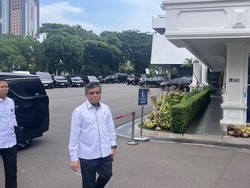 Menaker Merapat ke Istana Bahas Nasib Upah Buruh