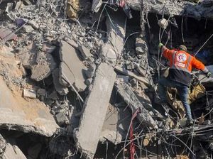 Serangan Israel di Gaza Tewaskan 15 Orang Termasuk Dua Anak-anak