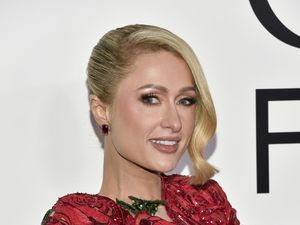 Foto: Paris Hilton yang Awet Muda Diklaim Tanpa Operasi, Diragukan Netizen Foto: Paris Hilton yang Awet Muda Diklaim Tanpa Operasi, Diragukan Netizen