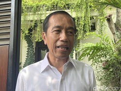 Canda Jokowi Ditanya Nyoblos Pilkada Jam Berapa: Sebelum Tutup