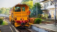 Rel Kereta Disisir Jelang Liburan Natal dan Tahun Baru